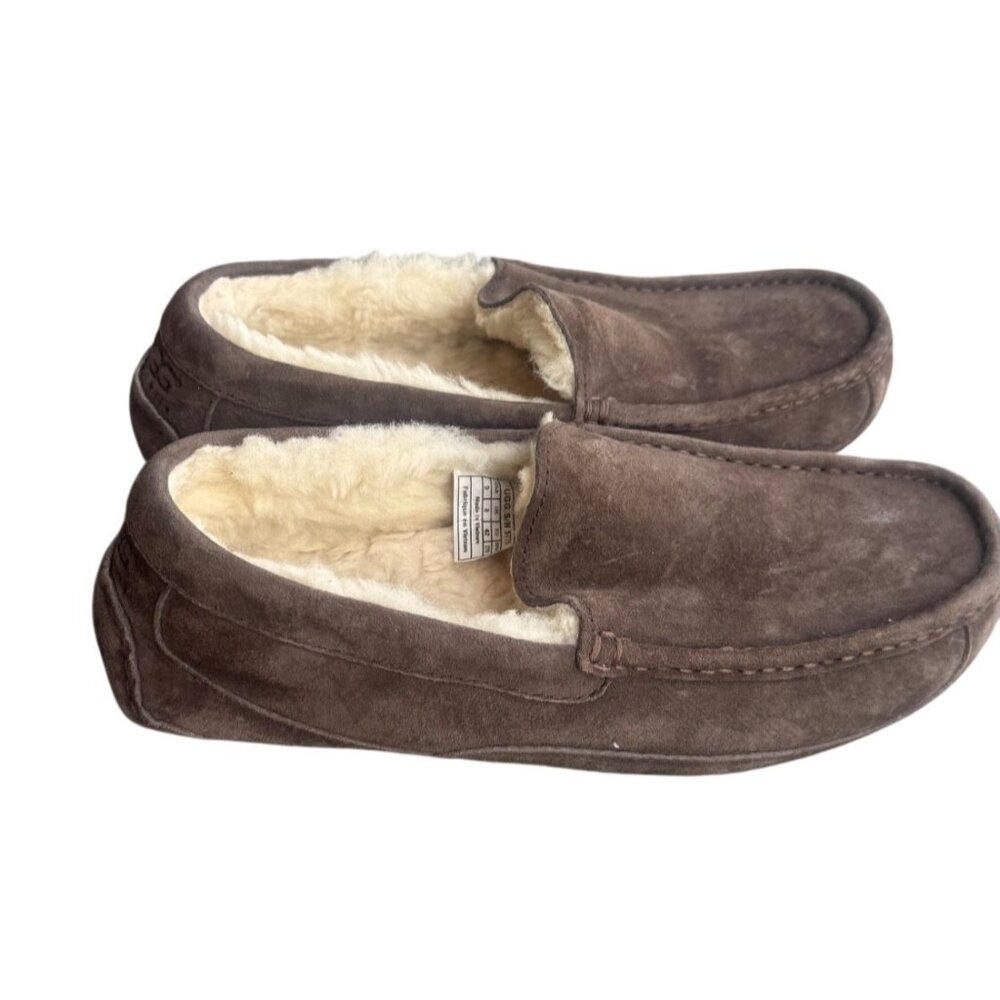 UGG Ascot Men's Slippers Size 9 Espresso Brown Suede Sheepskin Lined Shoes